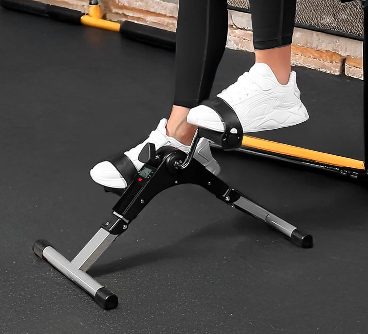 DASCK – Pedaleador Plegable con Pantalla LCD, Bajo Impacto, para Casa y Oficina – Negro - Imagen 4